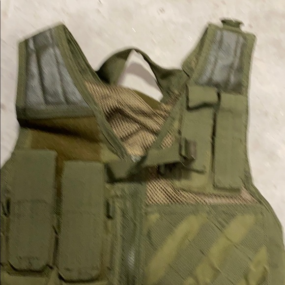VISM Vest - Picture 2 of 8
